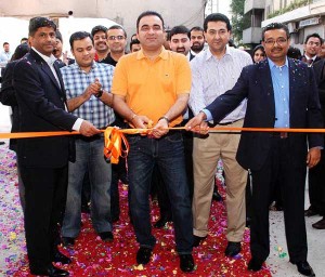 Ufone Lahore Call Centre 300x256 Ufone Gets its 3rd Call Center in Lahore