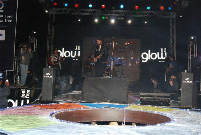 DSC 5452 Atif Aslam Rocks at GLOW Concerts