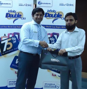 Mobilink Infinity gives away prizes to Double Click offer Winners 3 291x300 Mobilink Infinity Gives Away Prizes to 'Double Click' Offer Winners