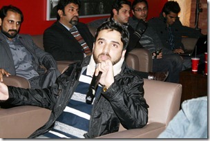 IMG 1097 thumb ProPakistani & Microsoft Organized Bloggers Meet up