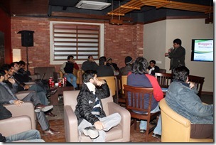 IMG 1114 thumb ProPakistani & Microsoft Organized Bloggers Meet up