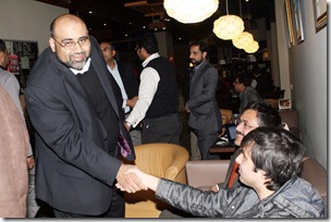 IMG 1167 thumb ProPakistani & Microsoft Organized Bloggers Meet up