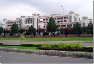 House of the Prime Minister of Pakistan in Islamabad thumb CEOs of Telecom Companies Meet PM, Fair 3G Auction Promised 