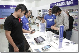 529449 424397454278996 1813580629 n thumb Samsung Opens Experience Zone in DHA, Lahore