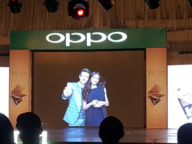 oppo-showcases-the-oppo-f1-in-lahore-2