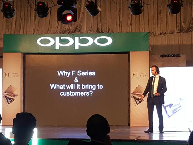 oppo-showcases-the-oppo-f1-in-lahore-3