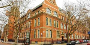 Global STEM Leadership Masters Scholarship at the City St George's, University of London