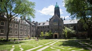 Lester B. Pearson Bachelor's Scholarship at University of Toronto