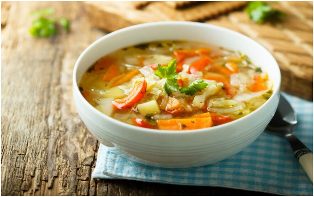 Try Out These 7 High Protein Soups For Weight Loss This Winter Season