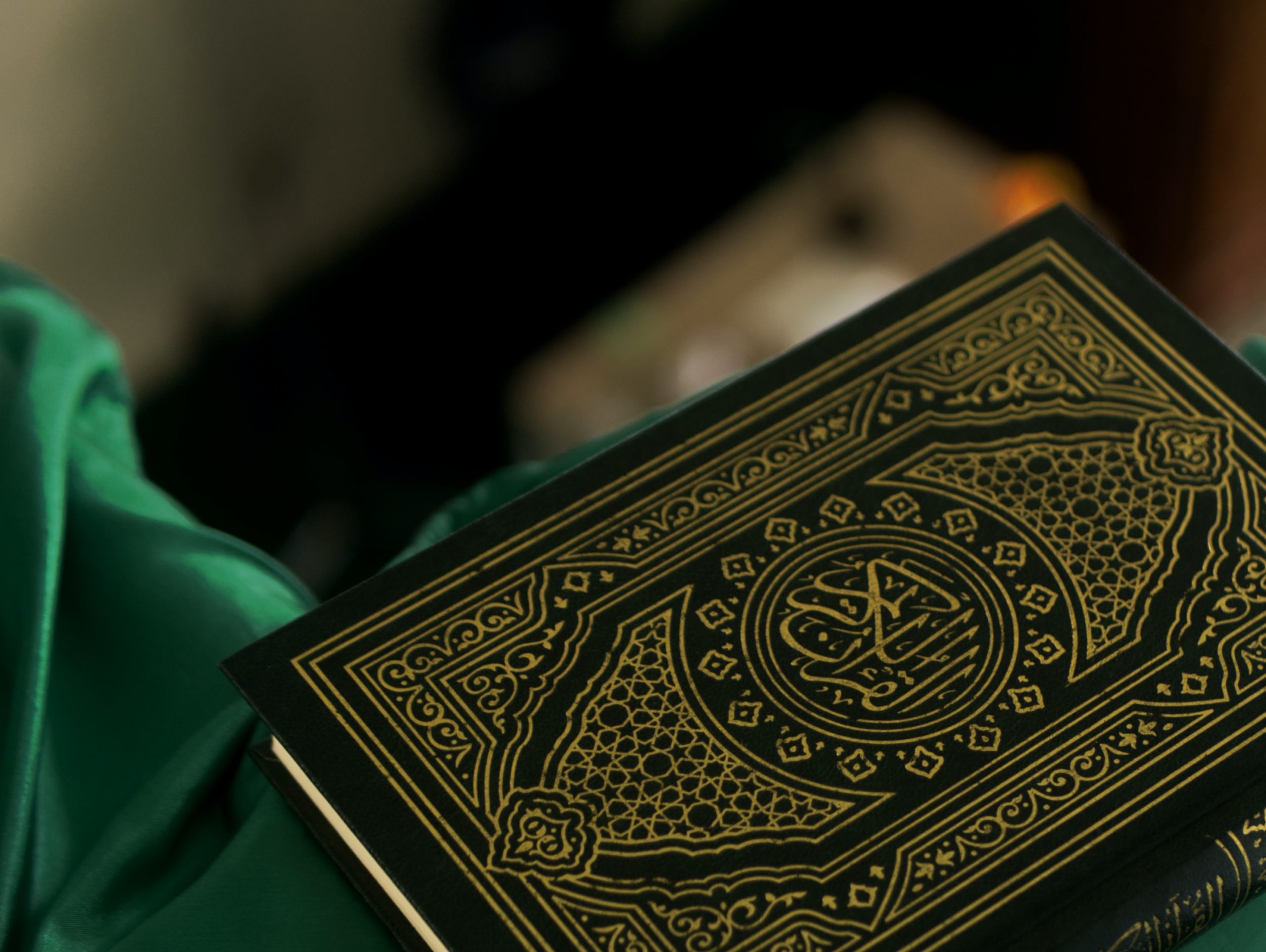Best Apps for Reading Quran  on your Mobile How To