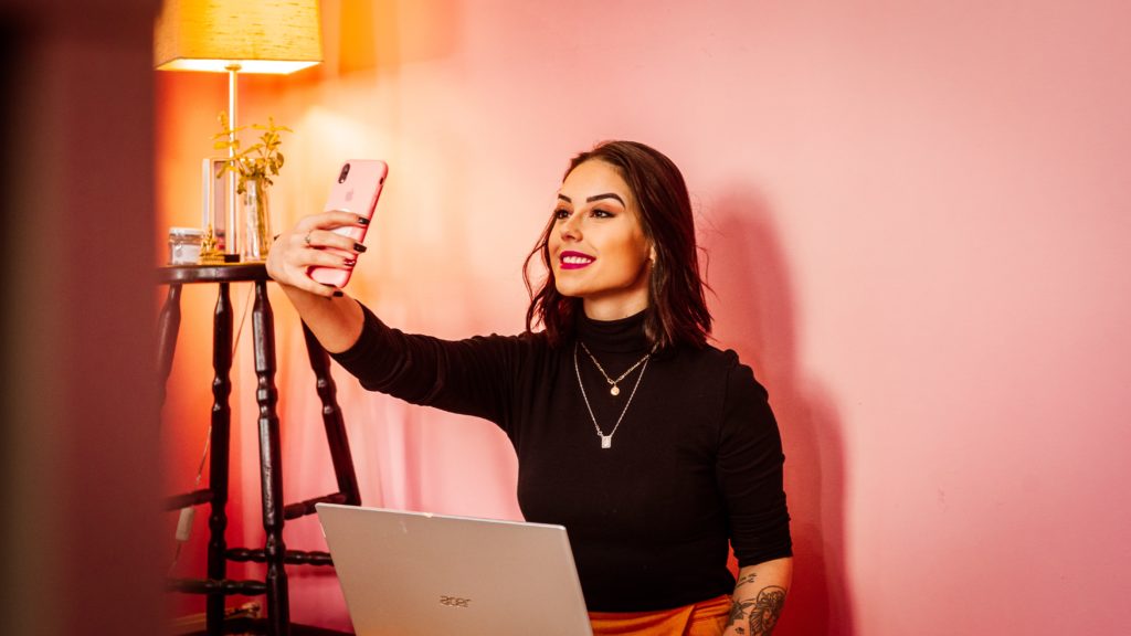 How to Make Basic Edits to Your Selfie That Would Make It Look Great