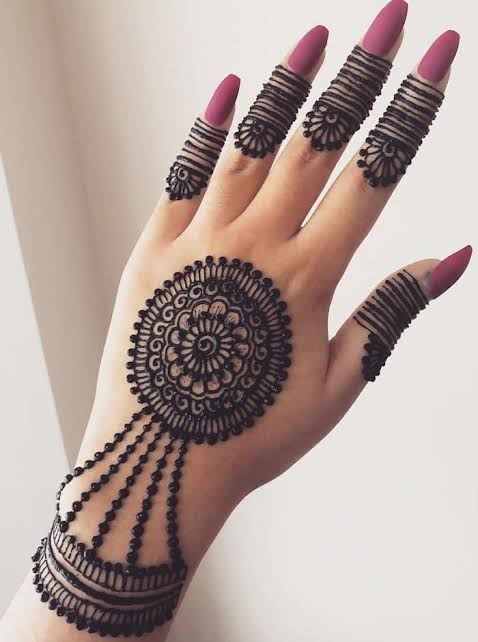 40 Latest Eid Mehndi designs to try this happy occasion | Bling Sparkle