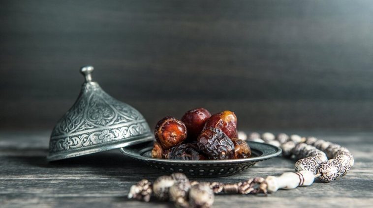sehri and iftar time today in Pakistan