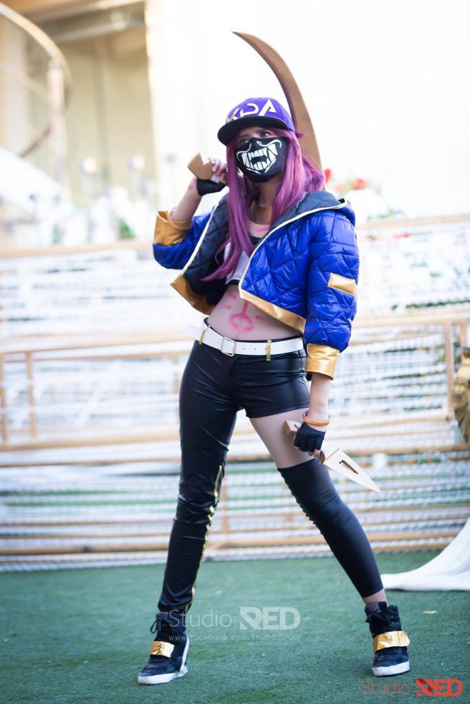 Anime Cosplayer at TwinCon'19