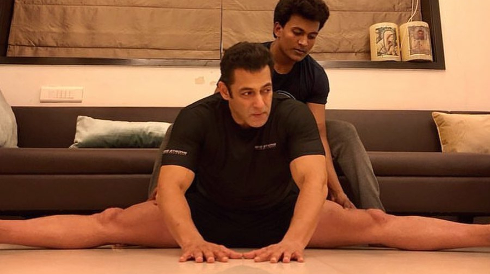 Salman Khan splits