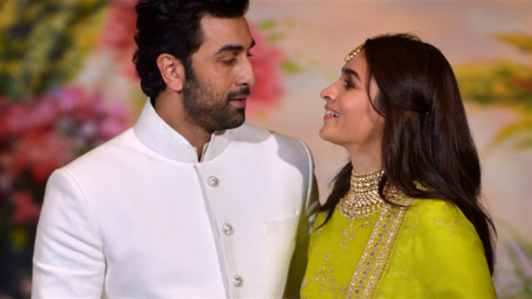 Are Alia Bhatt and Ranbir Kapoor Getting Married in Kashmir? - Lens