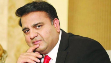 fawad chaudhry- mere-paas-tum-ho