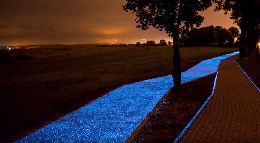 glow in the dark bicycle path