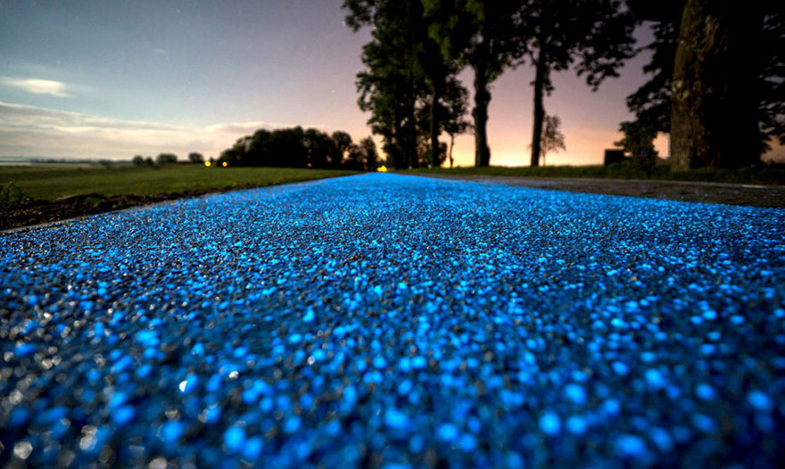 glow in the dark bicycle path