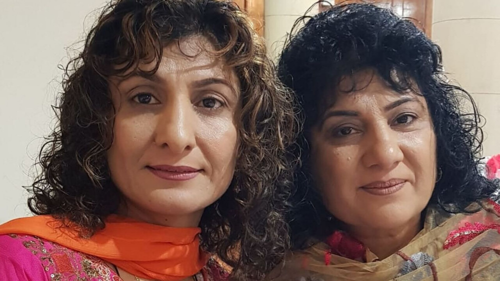gay sisters