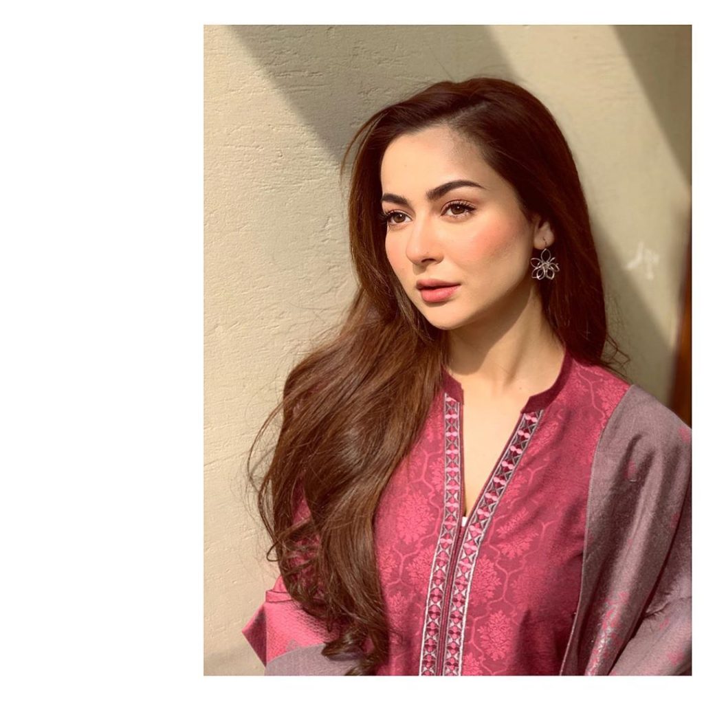 Hania Amir Looks Out of This World in Desi Attire [Pictures] - Lens