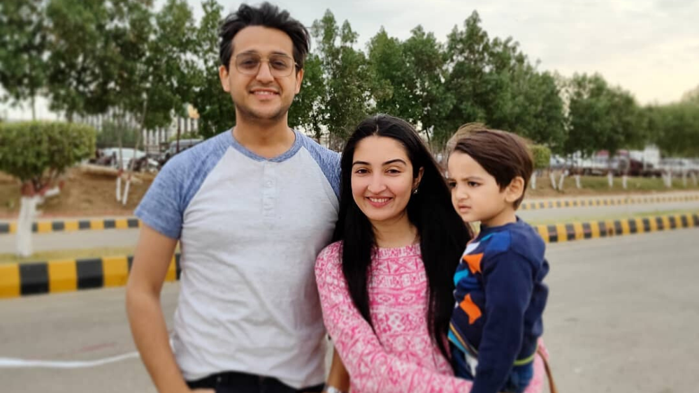 shafaat ali with family