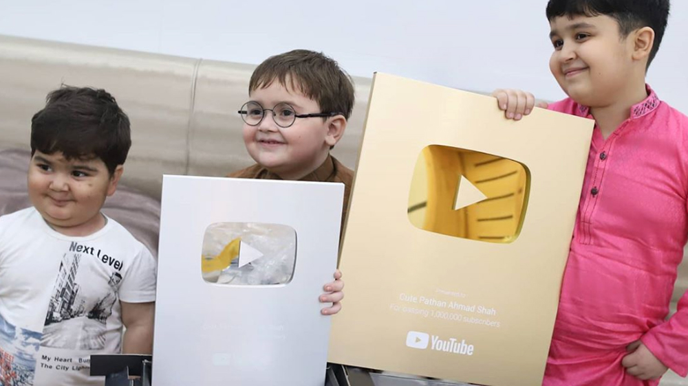 Ahmed Shah is Youngest Pakistani to Get Youtube's Gold And Silver Button  Award - Lens