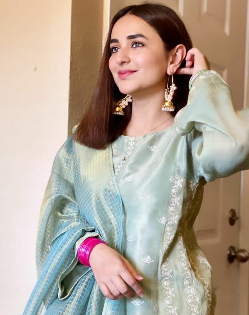 Yumna Zaidi Is a Sight to Behold in Desi Attire [Pictures] - Lens