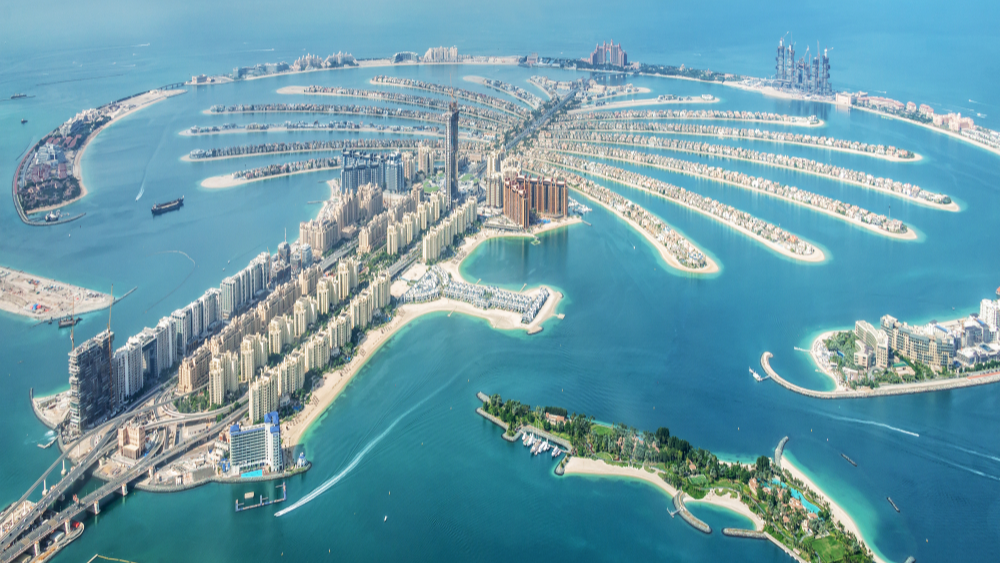 Israeli tourists steal items from Dubai hotels