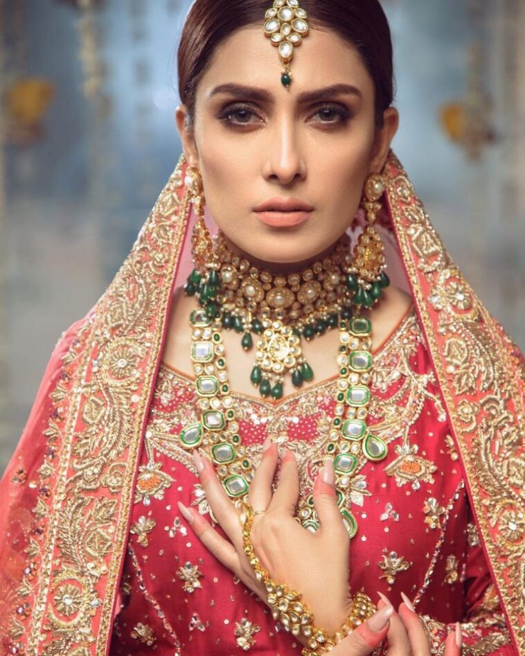 Ayeza Khan Looks Ethereal In Latest Bridal Shoot - Lens