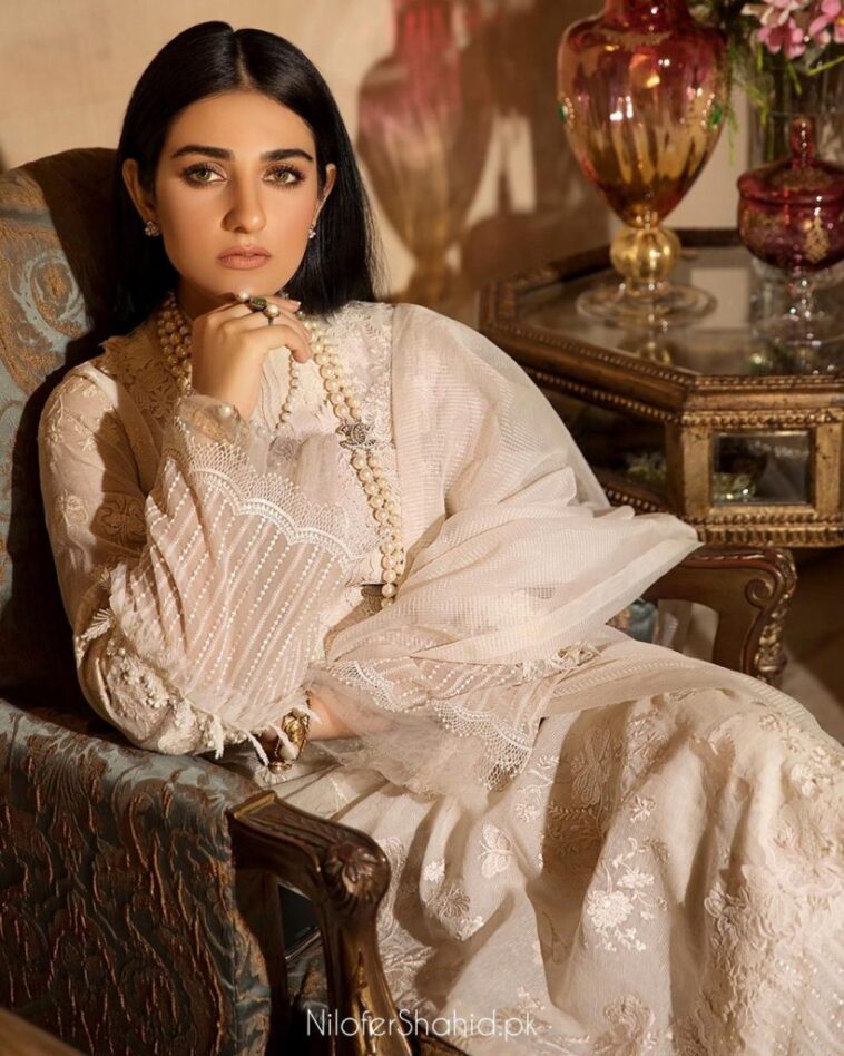 Sarah Khan Gives Princess Vibes In An Ethereal Dress Pictures Lens 9170