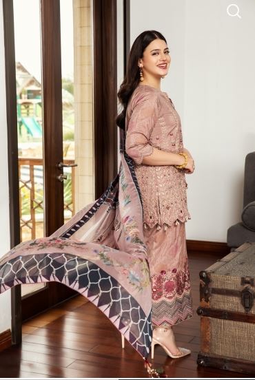 Zara Noor Abbas
