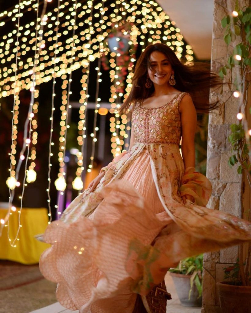 zarnish khan