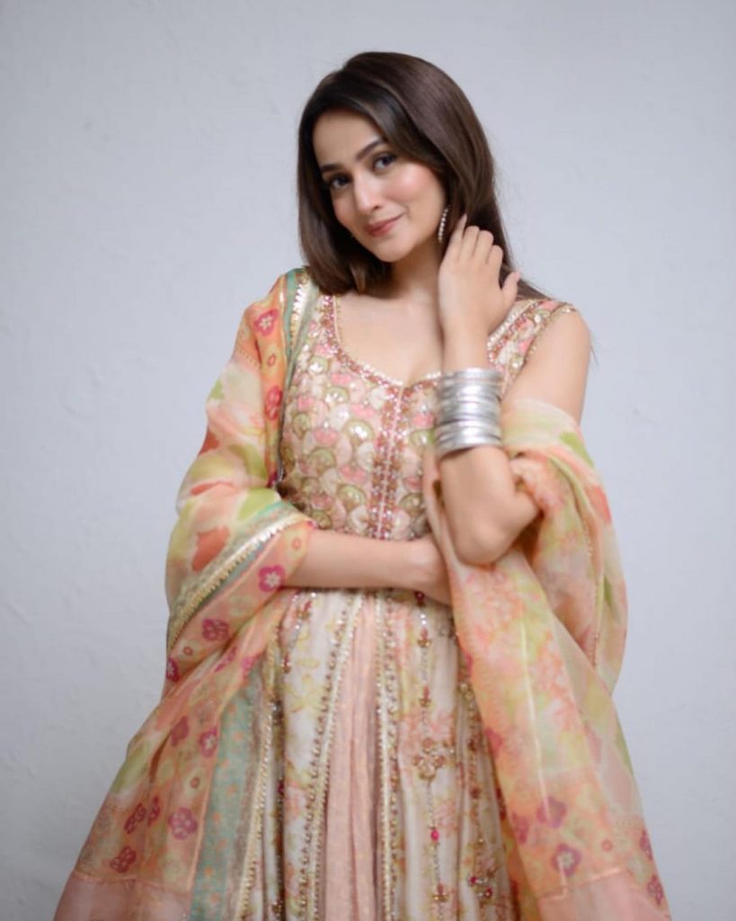 zarnish khan