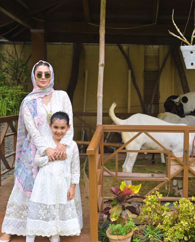 Ayeza Khan Celebrates Daughters' Day With Her Little One - Lens