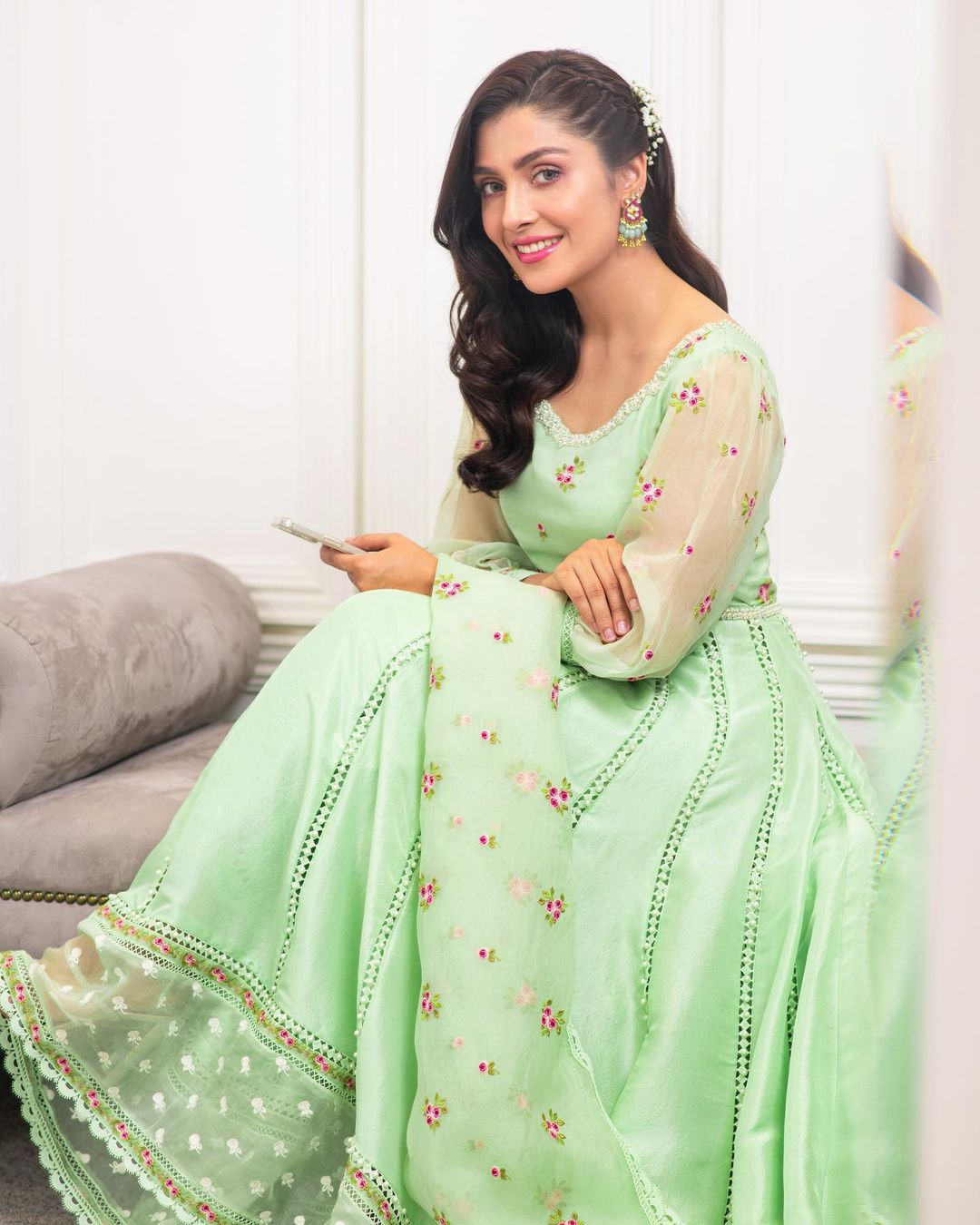 Ayeza Khan Casts a Spell In Elegant Eastern Wear - Lens