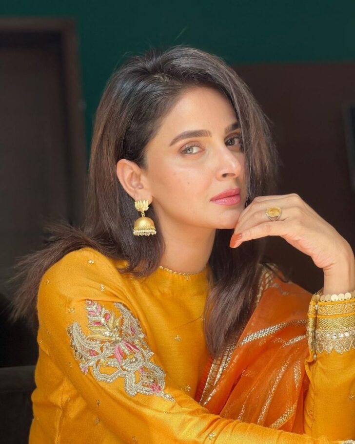 Saba Qamar Leaves Us Spellbound In Traditional Wear - Lens