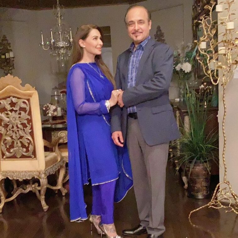 Reema Khan Spotted With Husband At A Wedding Pictures Lens 5152