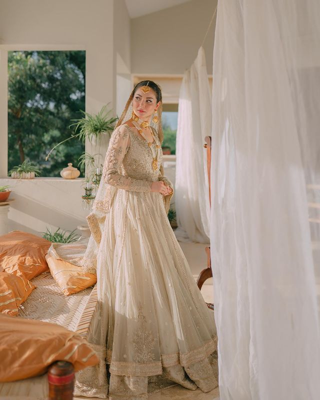Hania Aamir