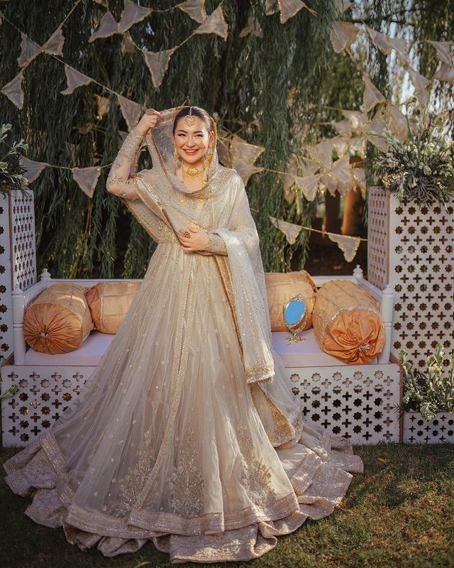 Hania Aamir