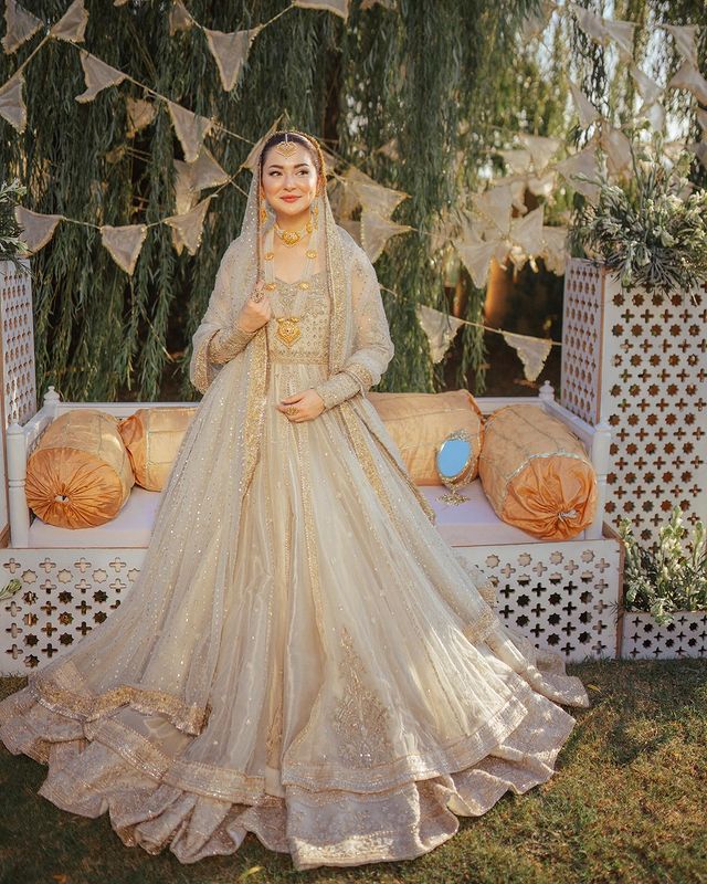 Hania Aamir