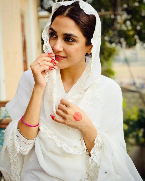Maya Ali Shines Bright In A Pink Bridal Attire - Lens