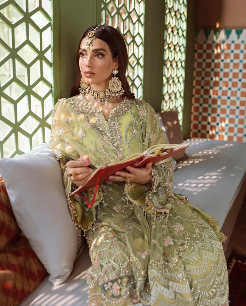 Iqra Aziz Channels Her Inner Desi Goddess In Eastern Wear - Lens