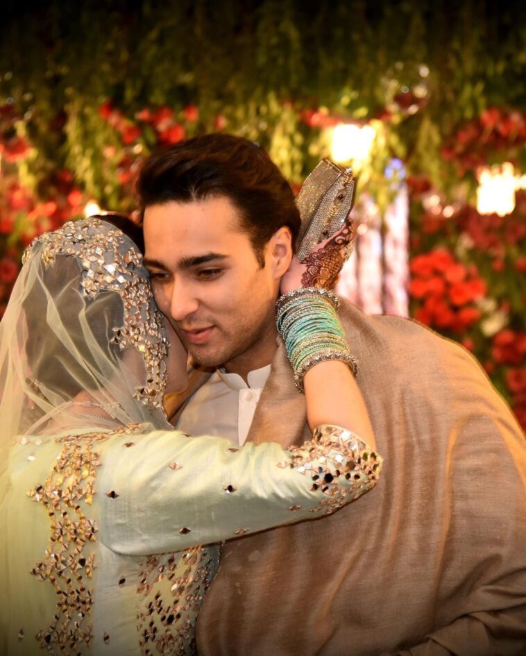 Maryam Nawaz Looks Stunning At Son Junaid Safdar S Mehndi Lens