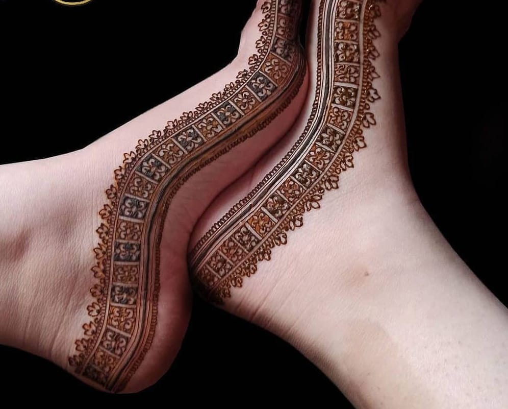 Arabic mehndi design for leg | Image