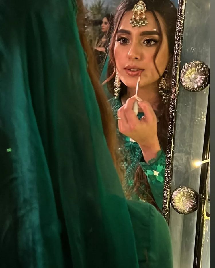 Iqra Aziz Turns Heads In a Floral Black Dress [Pictures] - Lens