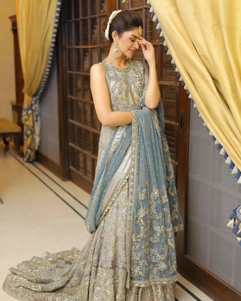 Zoya Nasir Looks Dreamy In Powder Blue Shimmery Gown - Lens