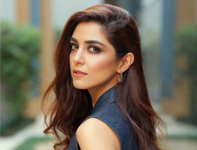 'Pakistani Actress of the Year' Maya Ali Slays in Teal Gown at DIAFA ...