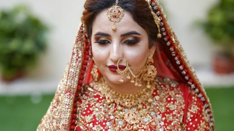 Hareem Shah Shocks Fans in New Bridal Shoot [Images] - Lens