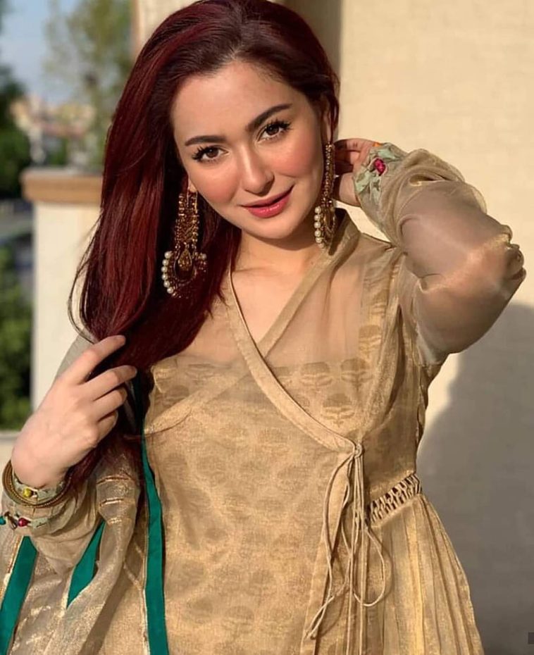 Hania Amir and Nayel Wajahat's Late Night 'Soulful' Duet Leaves Fans ...